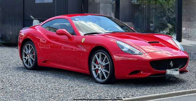 Ferrari California F1 Sammlerstück Erstlack Ferrari Scheckheft.2.Hd