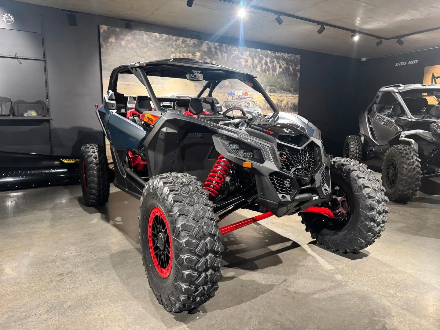 Can-Am Maverick Xrs Turbo RR Smart Shox 2026 T1B Kék - 1