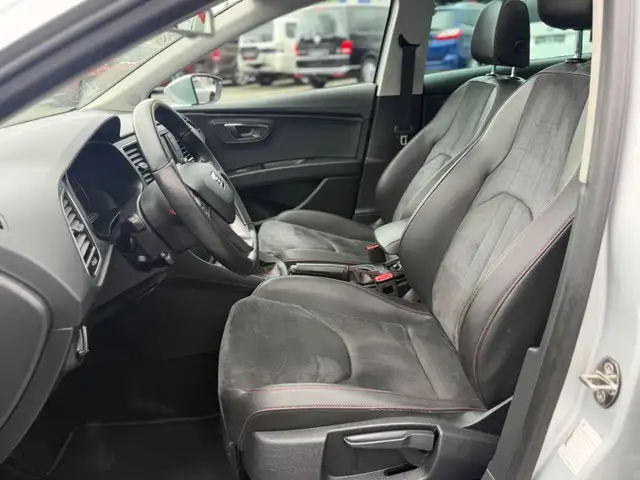 Seat Leon Leon view 11