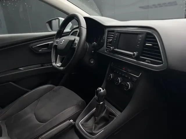 Seat Leon Leon view 14