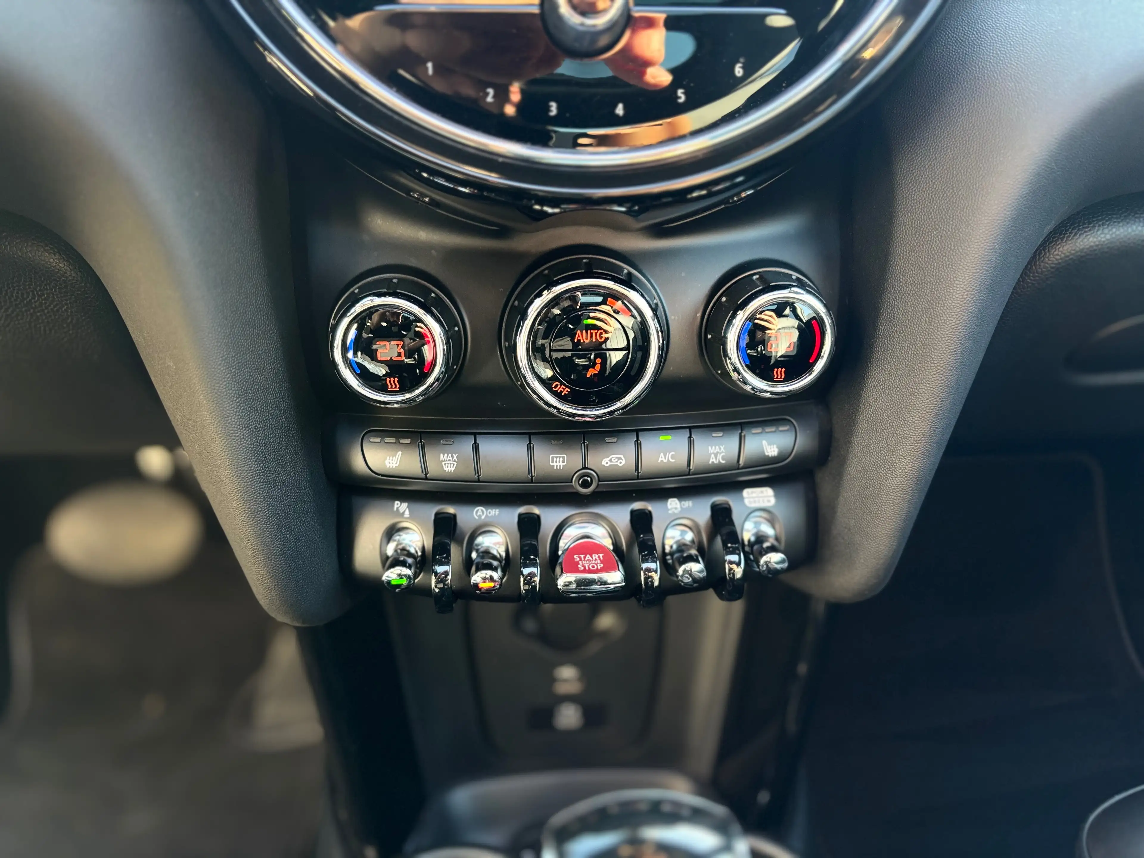MINI Cooper S Mini 2.0AS Cooper S OPF DCT HEAD UP FULL LED PANORAMA MINI YOURS EDITION S 1 OWNER — photo 20