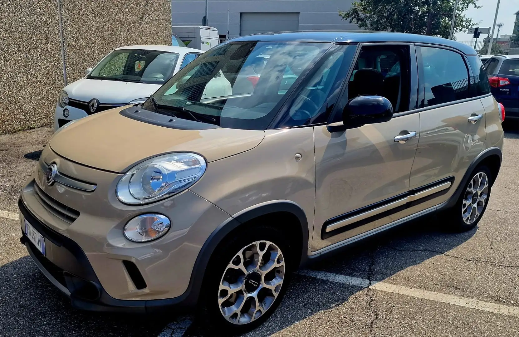 Fiat 500L 1.6 mjt Trekking 120cv E6 Beige - 1