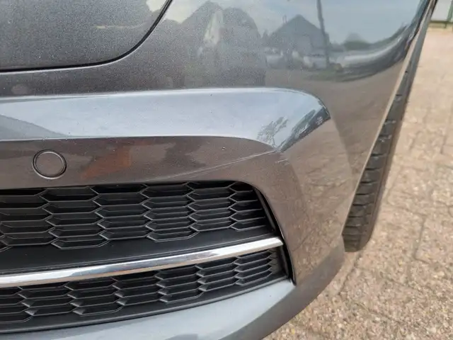 Audi A6 view 15