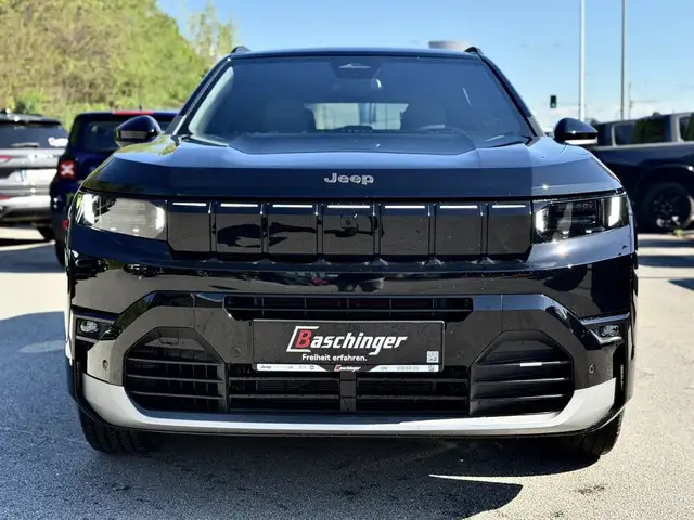 Jeep Compass view 2