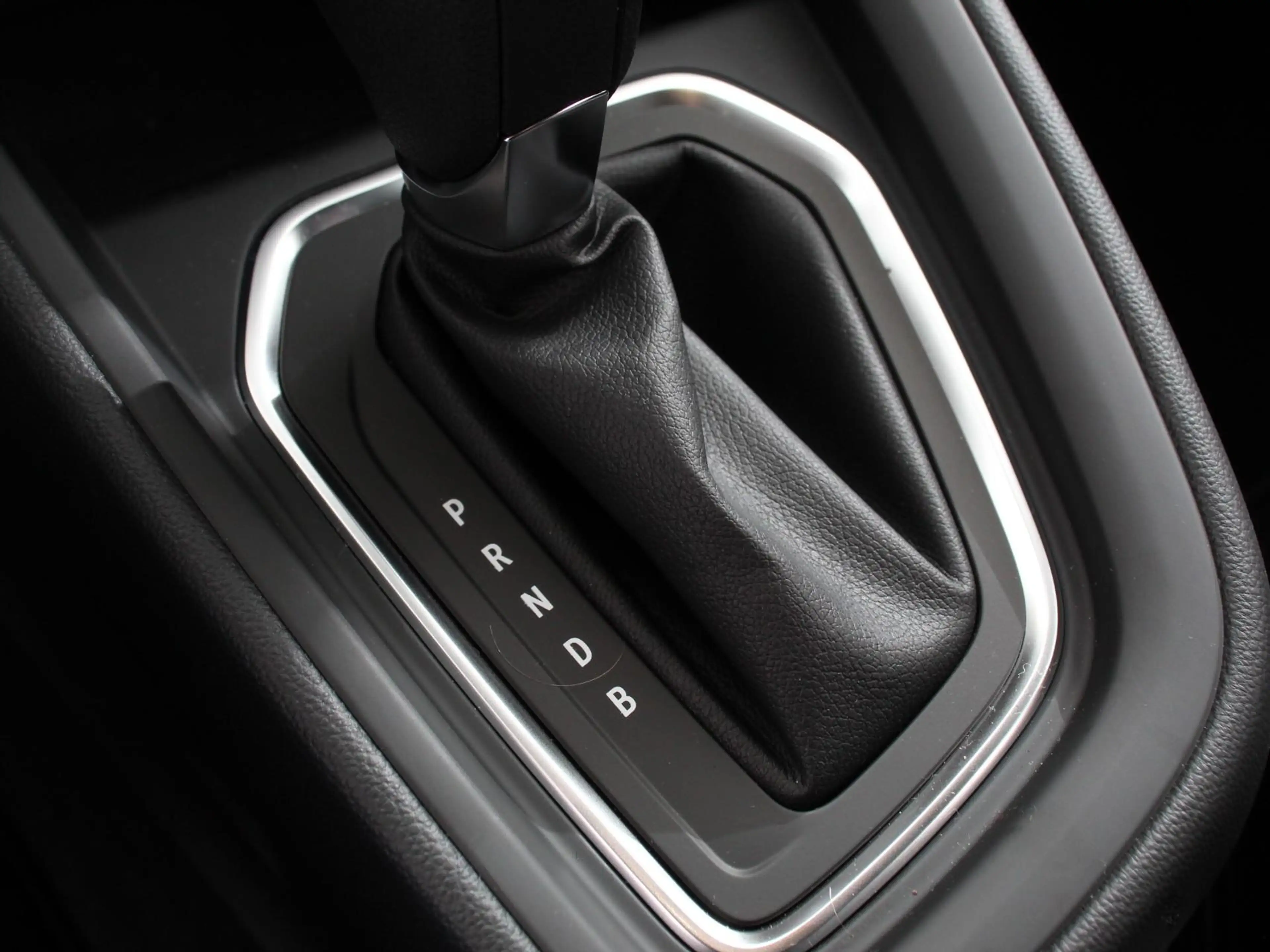 Mitsubishi Colt 1.6 HEV Intense Automaat Navigatie Apple Carplay/A — photo 20
