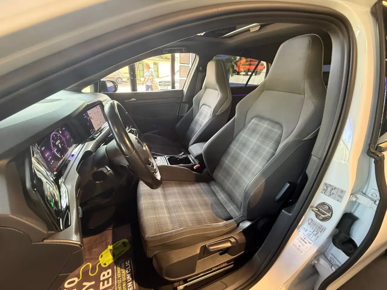Volkswagen Golf GTD — photo 11