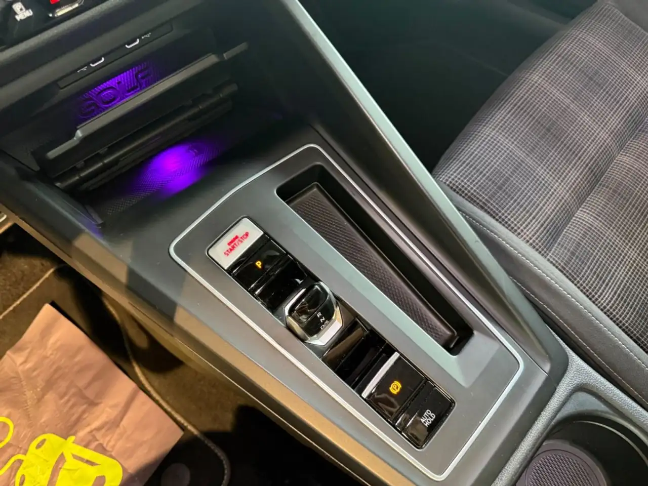 Volkswagen Golf GTD — photo 29