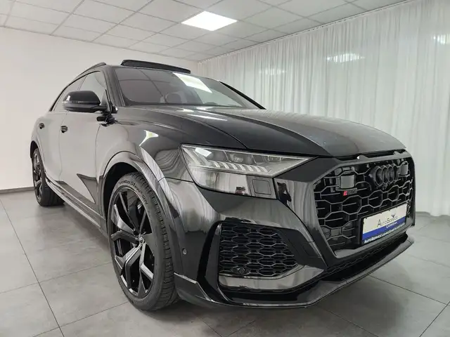 Audi RS Q8 4.0 TFSI quattro Keramik AHK Std.hzg. Pano
