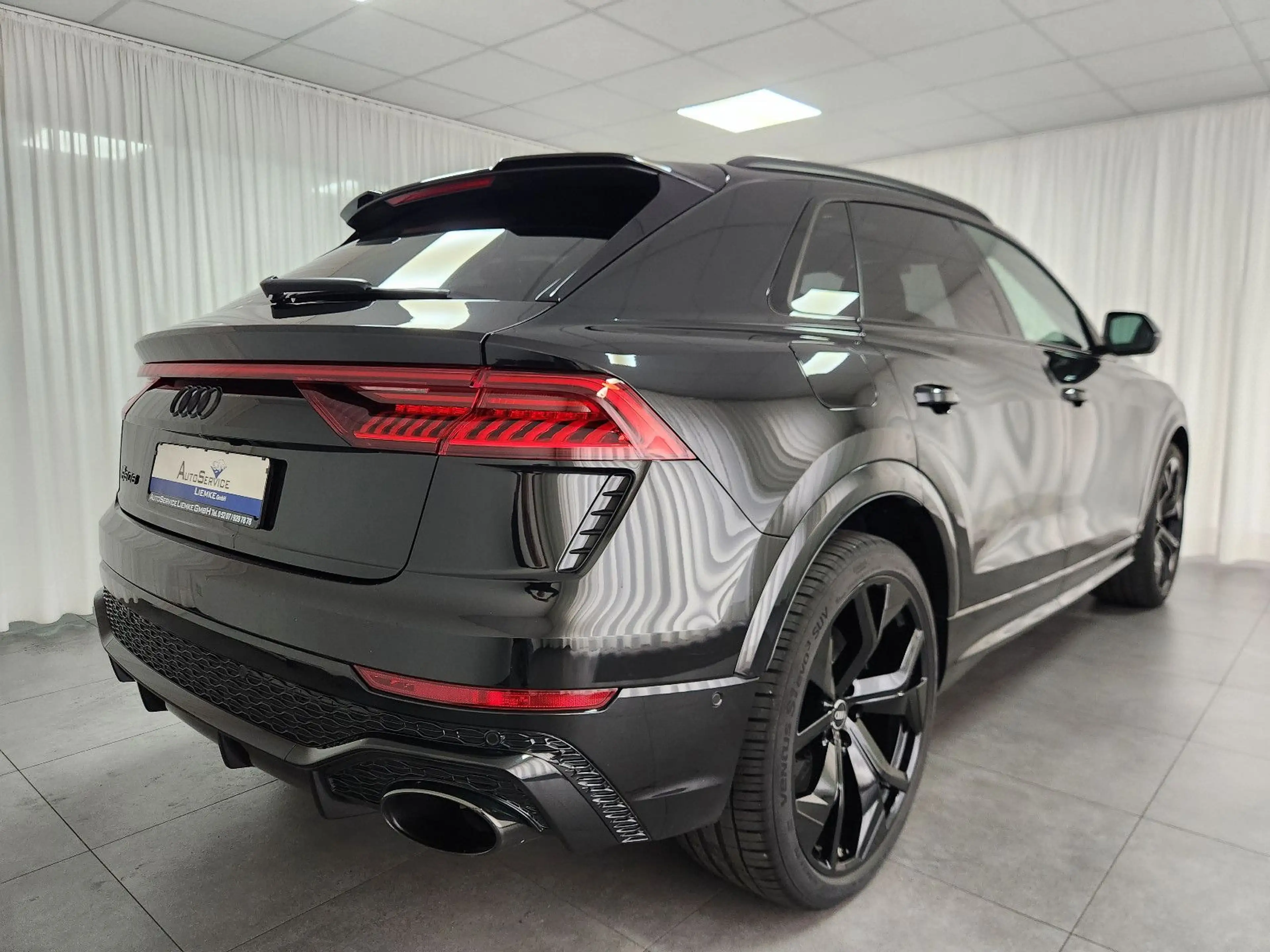 Audi RS Q8 4.0 TFSI quattro Keramik AHK Std.hzg. Pano — photo 5