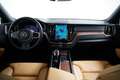 Volvo XC60 T6 AWD Plus Dark | Luchtvering | Trekhaak | 360 ca Grau - thumbnail 13
