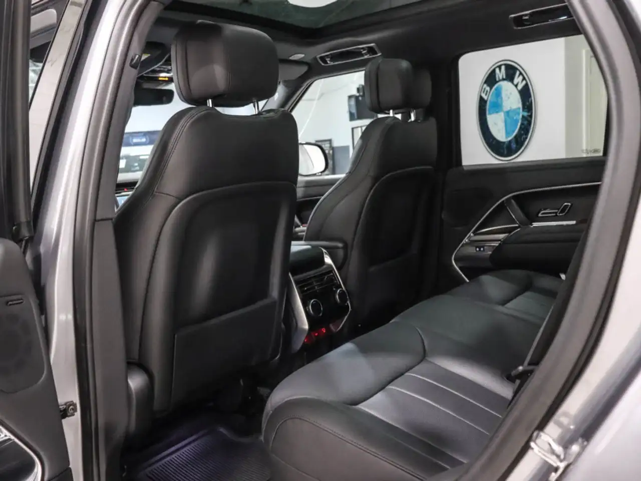 Land Rover Range Rover снимка Land Rover Range Rover