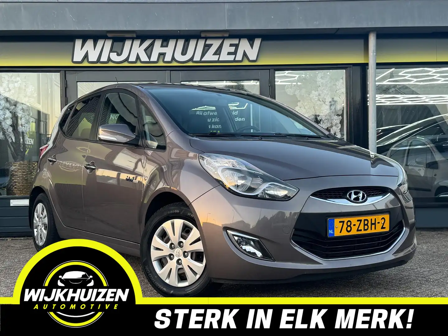 Hyundai iX20 1.6i i-Motion met Airco !!! Leder !!! Cruise !!! N Brun - 1