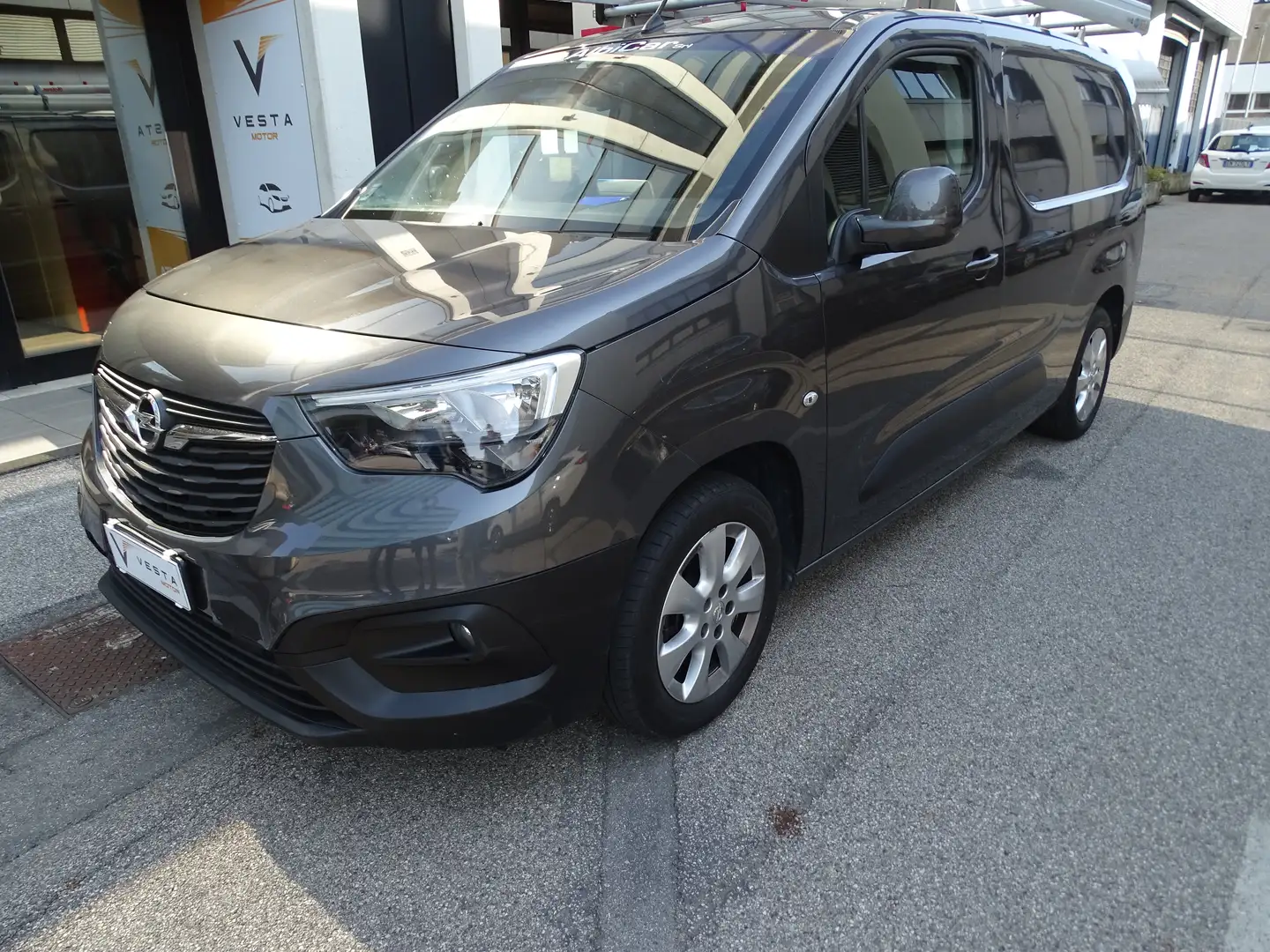 Opel Combo L2H1 Grigio - 1