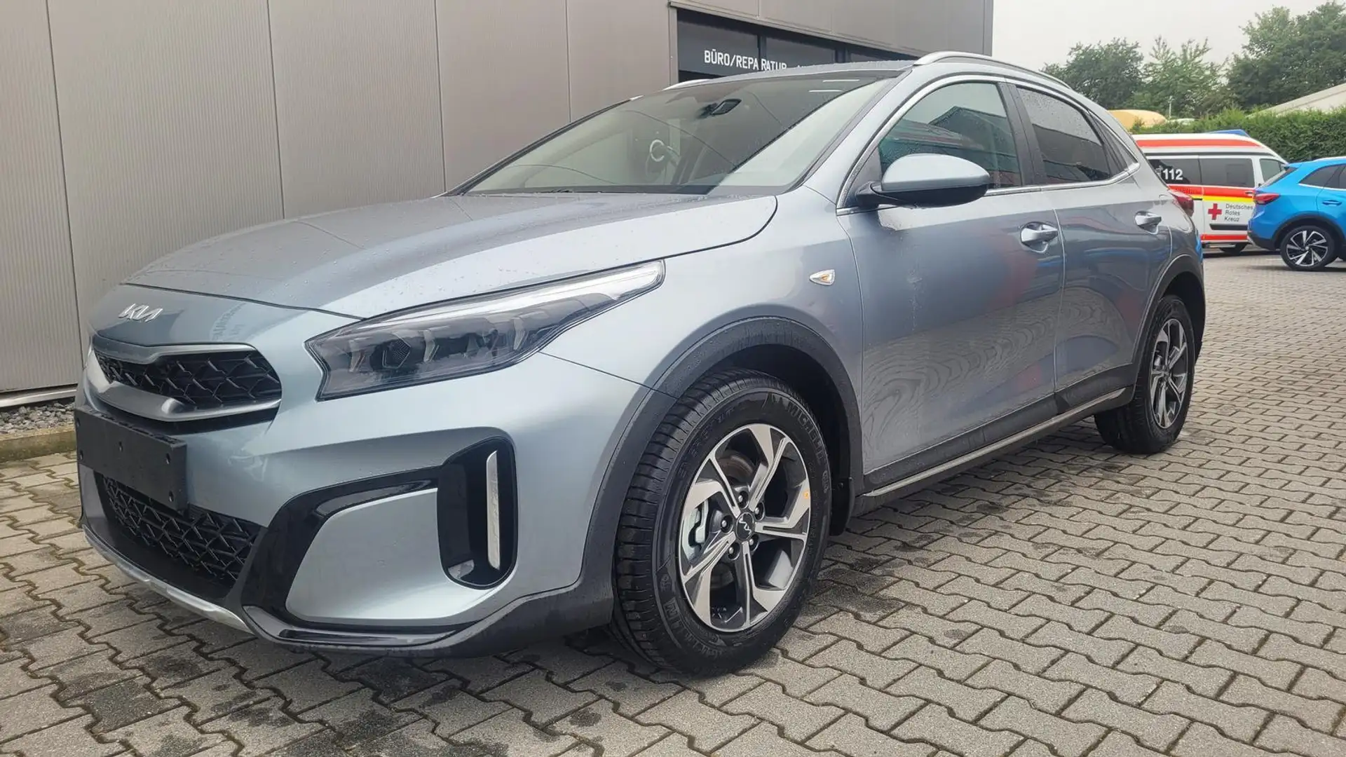 Kia XCeed City *Modell 2026*LED*Navi*PDC*Cam*SHZ*Alu 110 ... Silber - 1