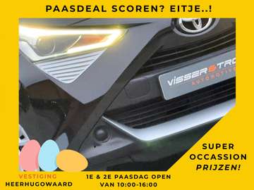 1.0 VVT-i X-Play - Black Sand Pearl - Camera/Carpl