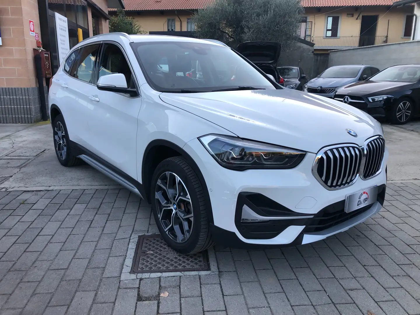 BMW X1 Sdrive18d xLine auto Bianco - 1