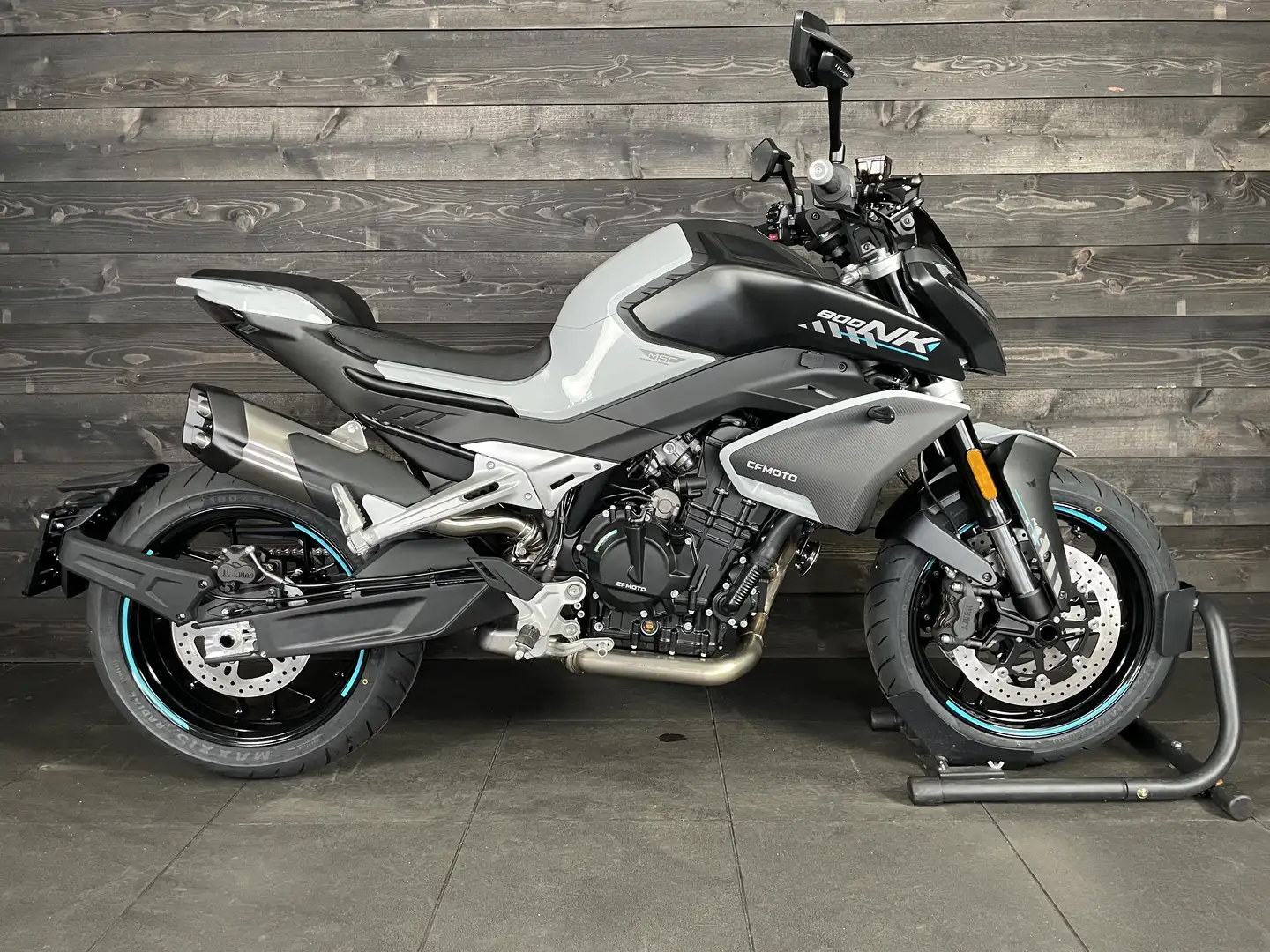 CFMOTO 800 NK ADVANCED TC GREY DEMO Gris - 1