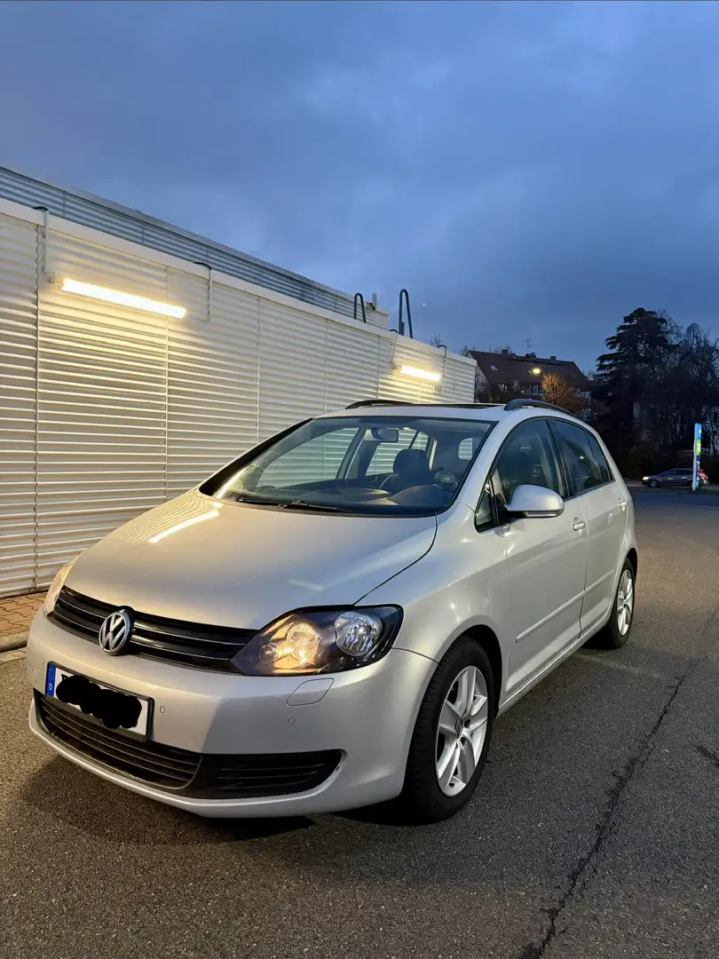 Volkswagen Golf Plus 1.6 Trendline - 1