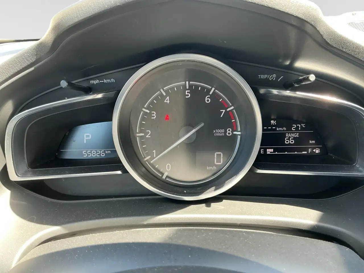 Mazda 3 снимка Mazda 3
