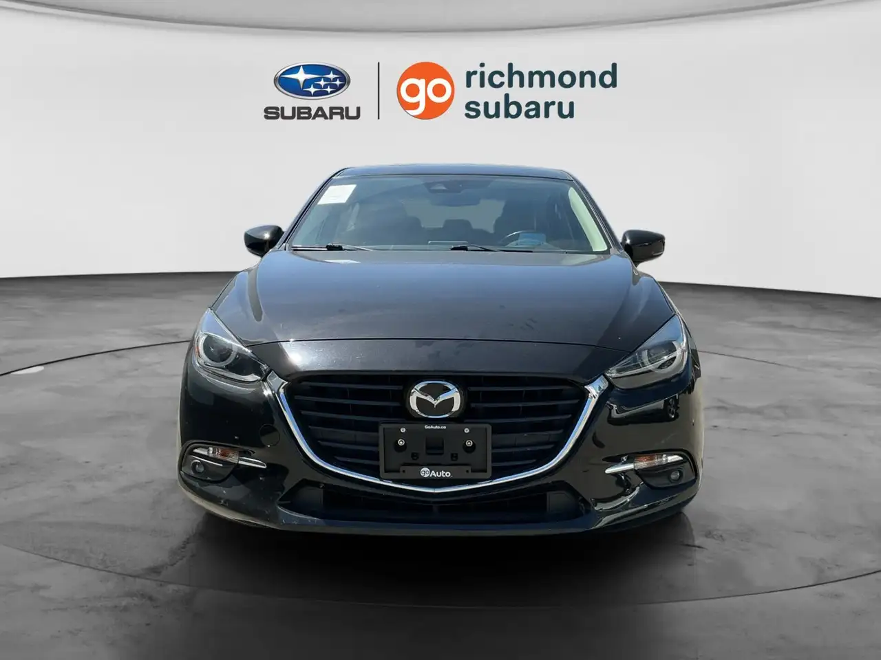 Mazda 3 снимка Mazda 3