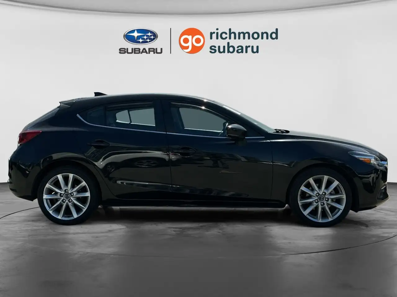 Mazda 3 снимка Mazda 3