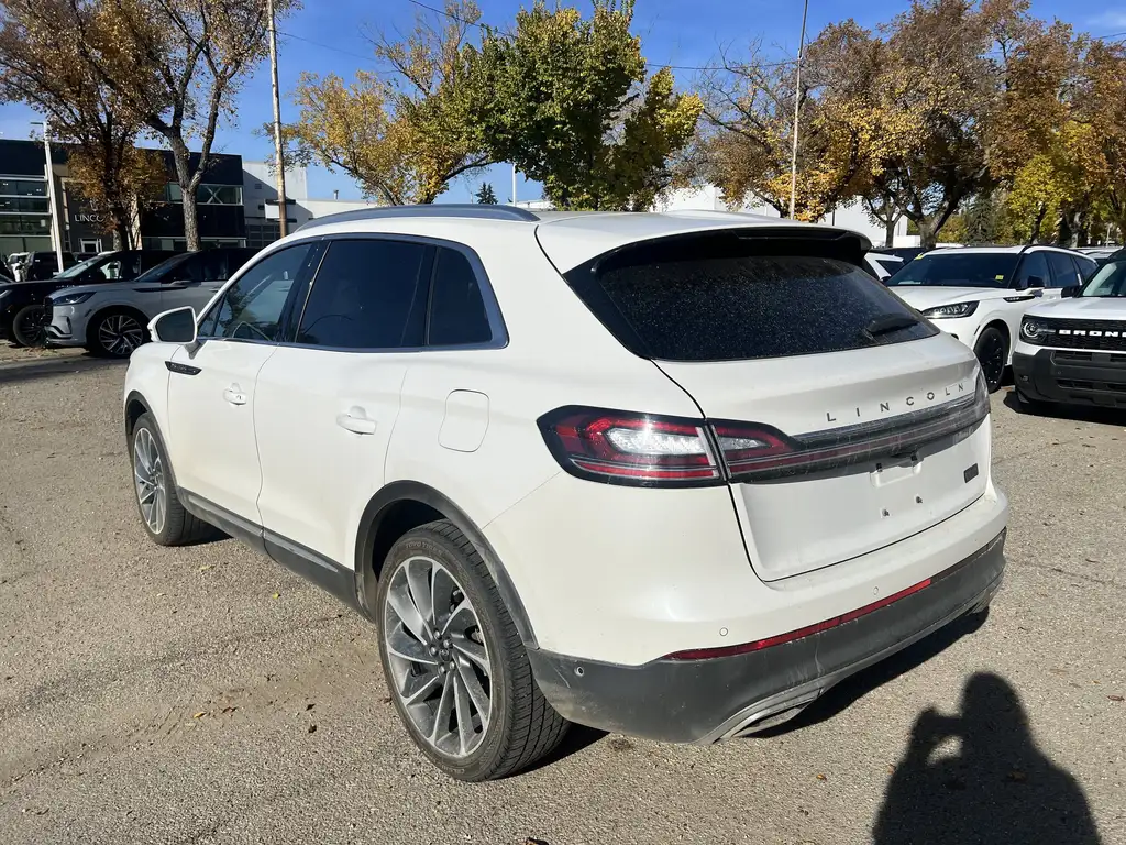 2023 Lincoln Nautilus Reserve | SYNC 4 | Revel Audio | Heated Steering W — photo 6