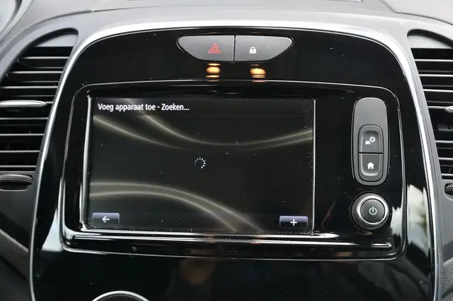 Renault Captur view 12