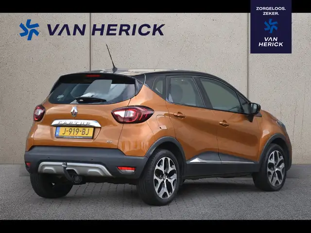 Renault Captur view 4