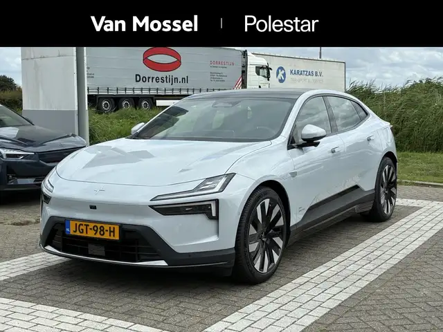 Polestar 4