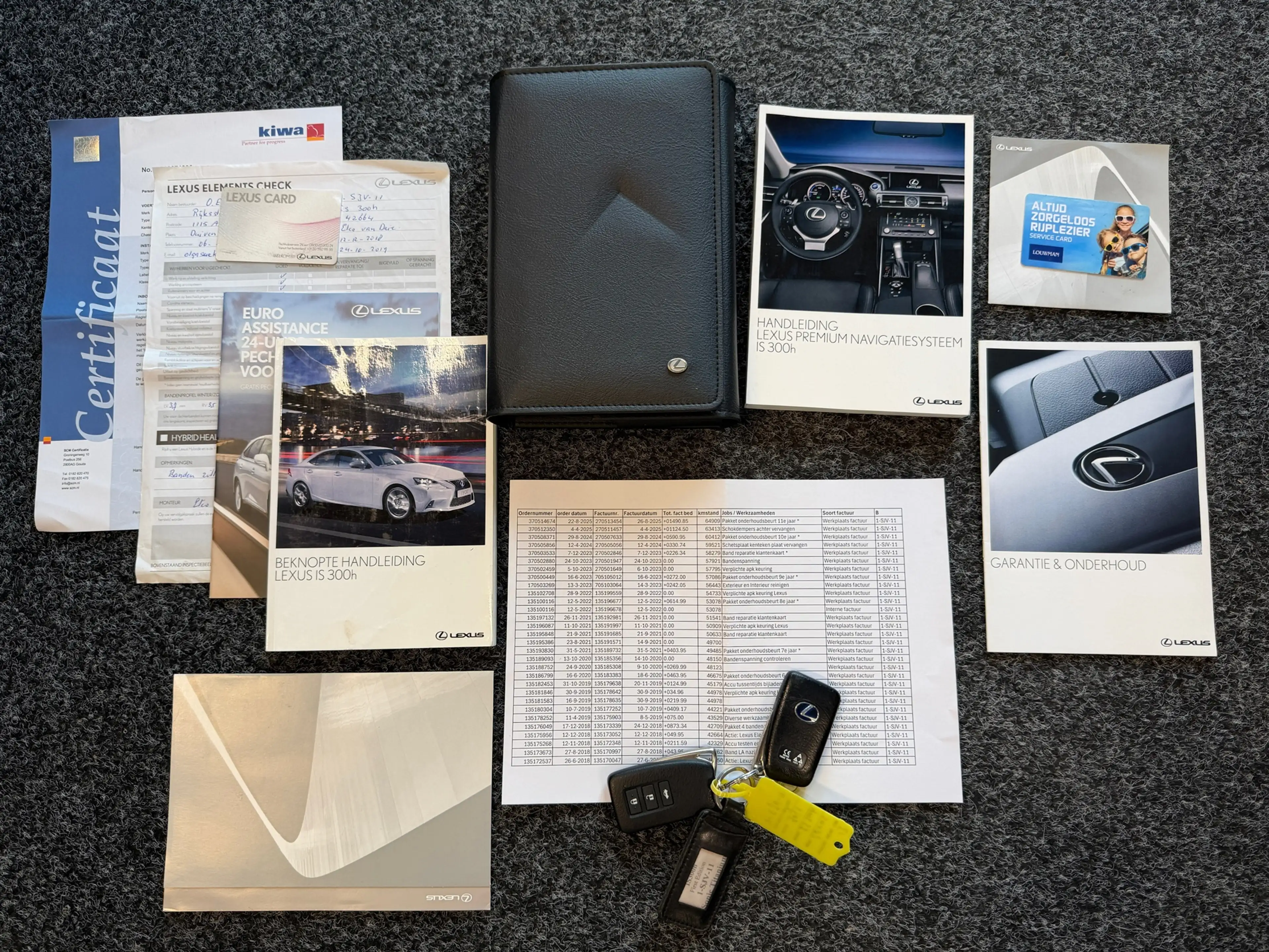 Lexus IS 300 300h Edition [ dealer oh, nl-auto, 1e eig ] — photo 19