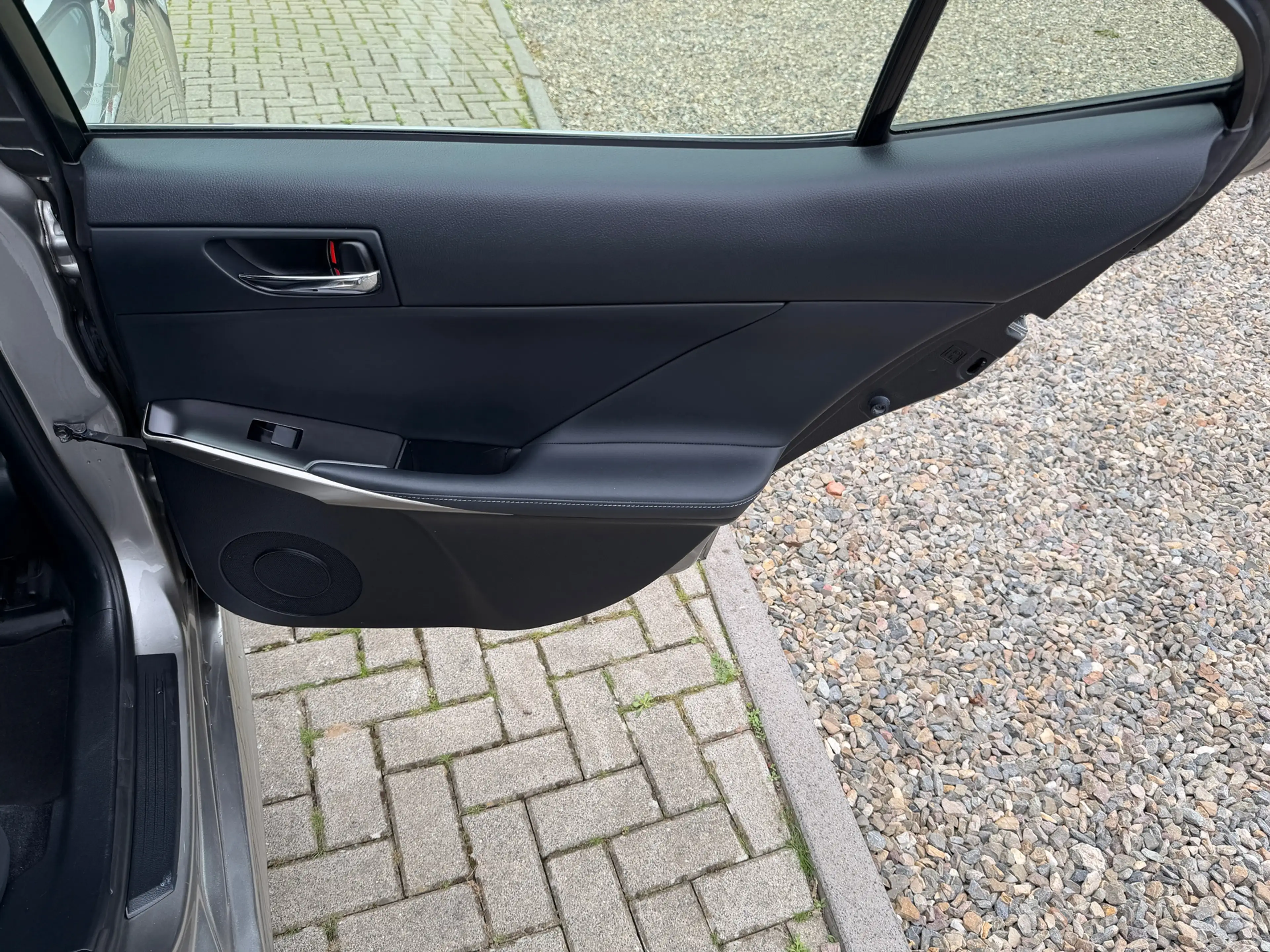 Lexus IS 300 300h Edition [ dealer oh, nl-auto, 1e eig ] — photo 45