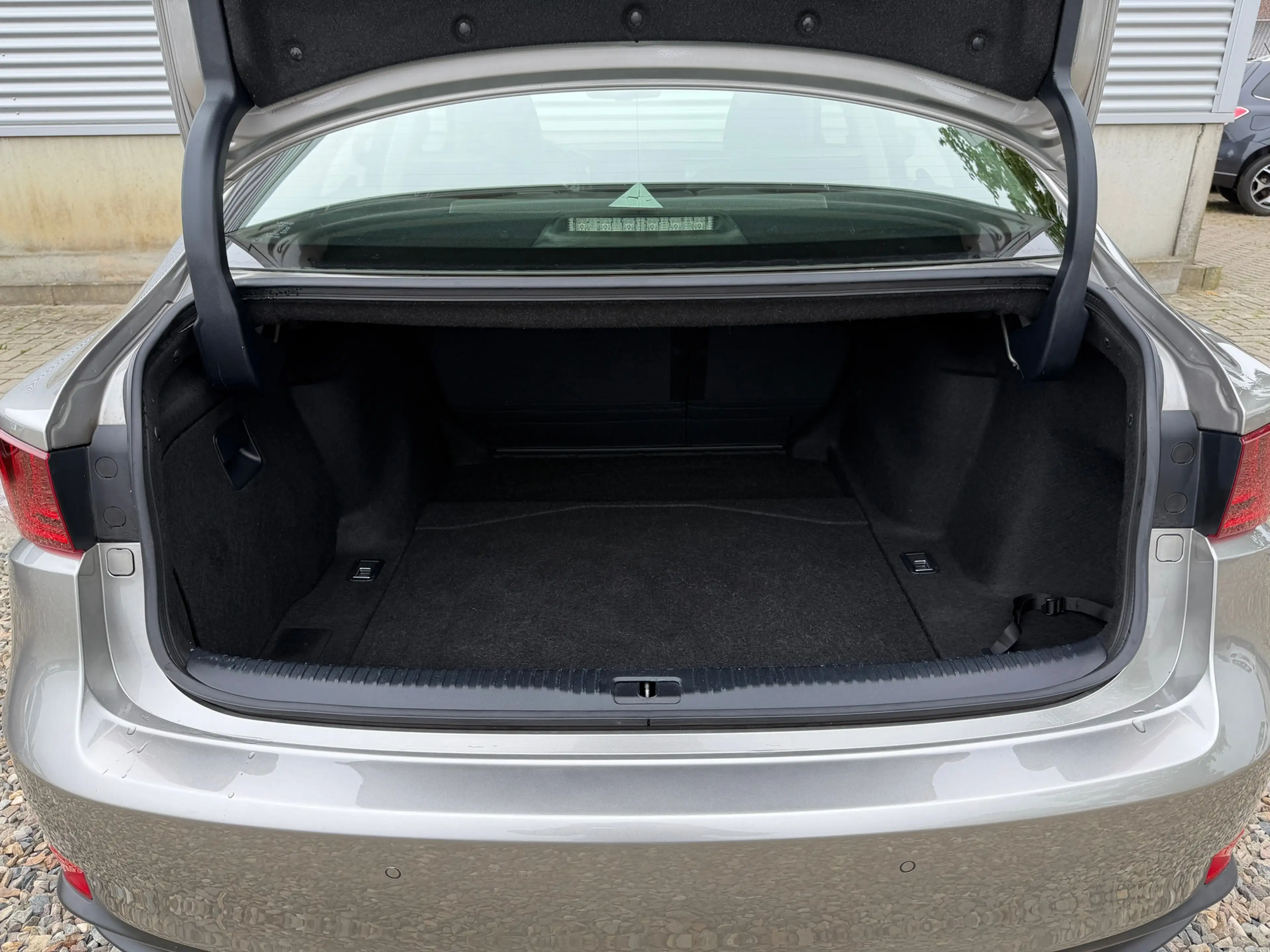 Lexus IS 300 300h Edition [ dealer oh, nl-auto, 1e eig ] — photo 22