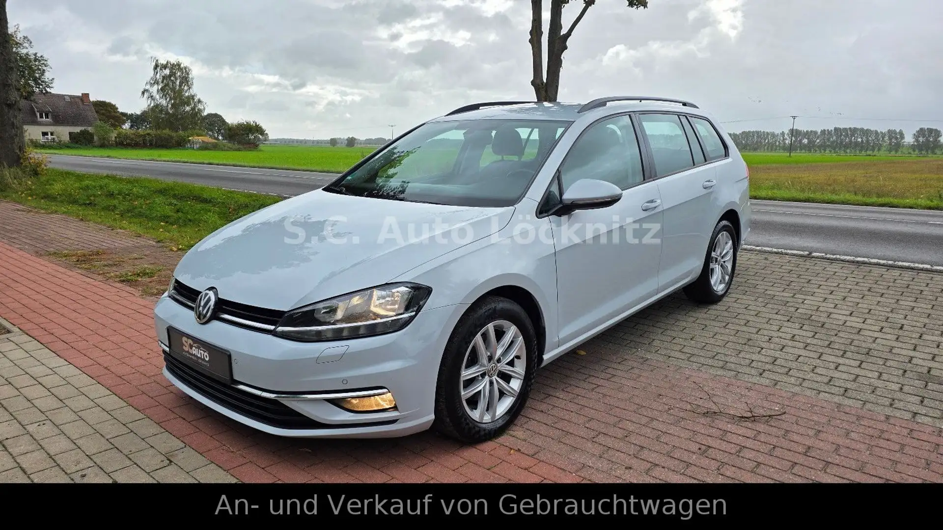 Volkswagen Golf VII Variant Comfortline BMT/Start-Stopp DSG Silber - 1