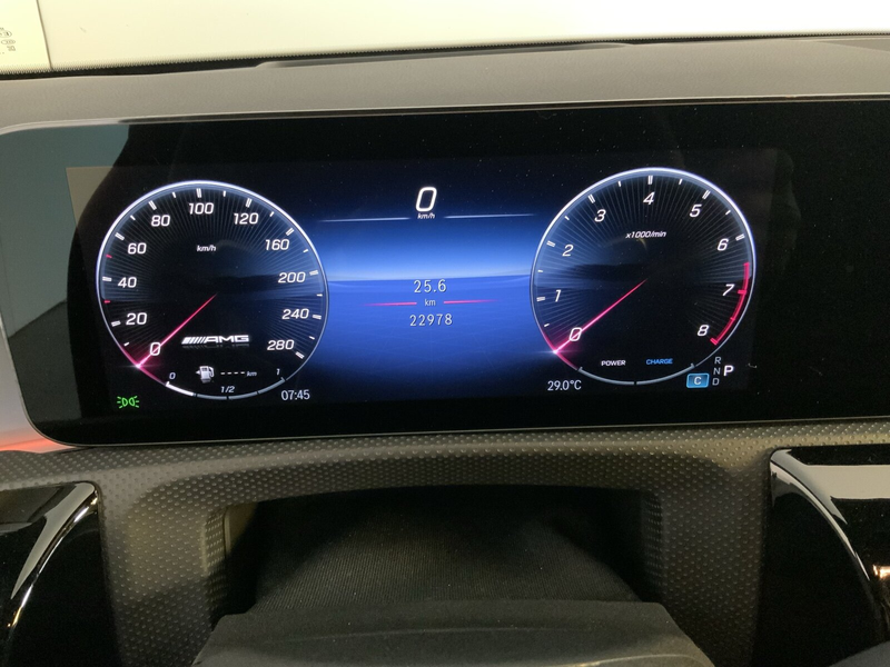 Mercedes-Benz CLA 35 AMG CLA 35 4M AMG SB Night Sound HUD Pano Multibeam — photo 11