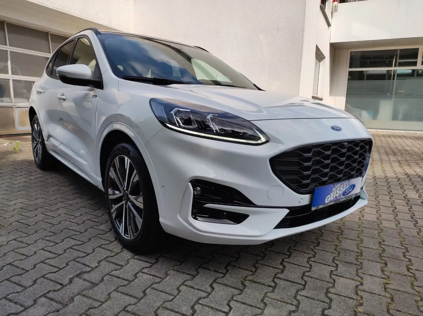 Ford Kuga 4x4 ST-Line X PANO FHEV ACC 20"-ALU LED Weiß - 1