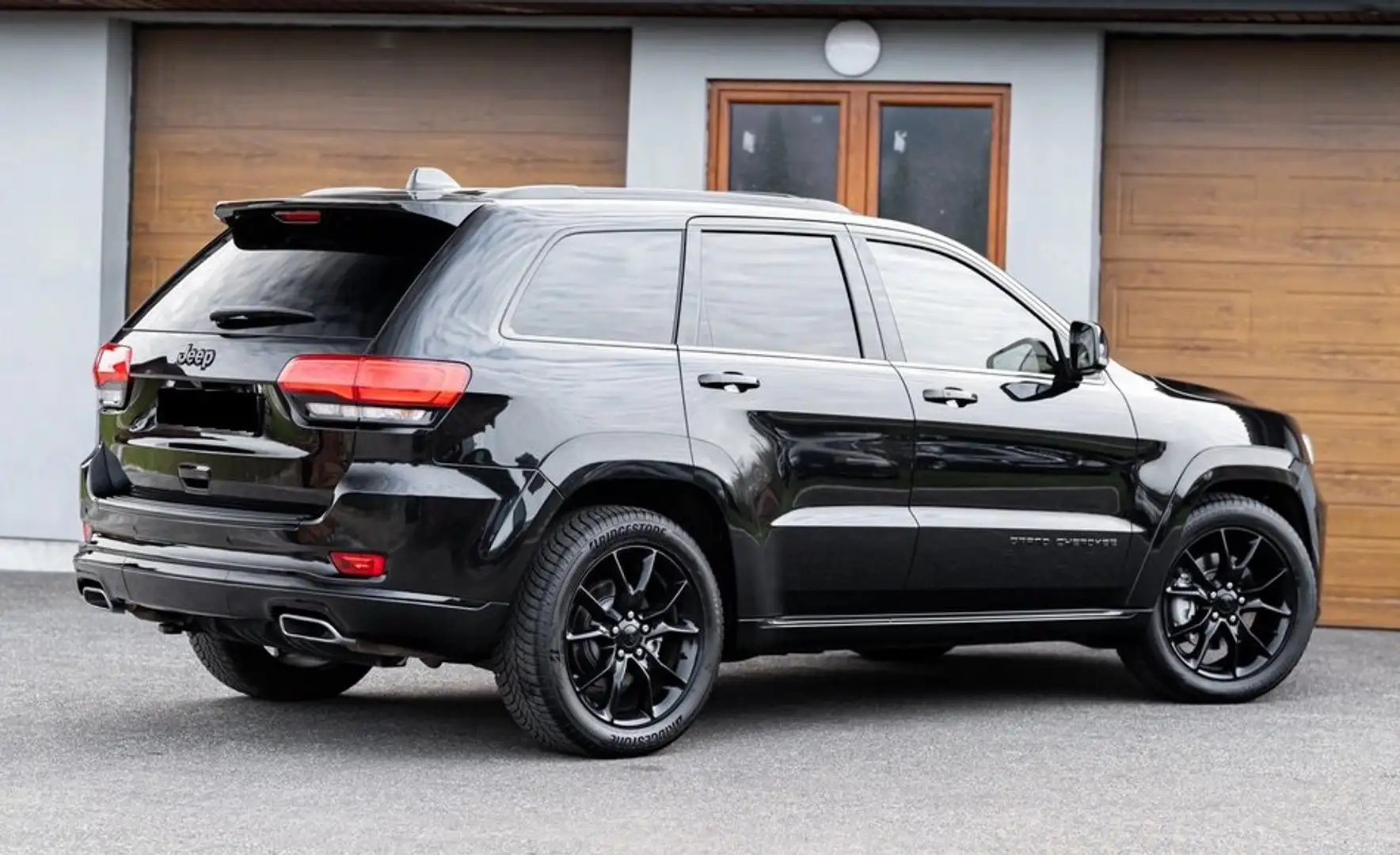 Jeep Grand Cherokee Grand Cherokee 3.0I Multijet Summit Schwarz - 2