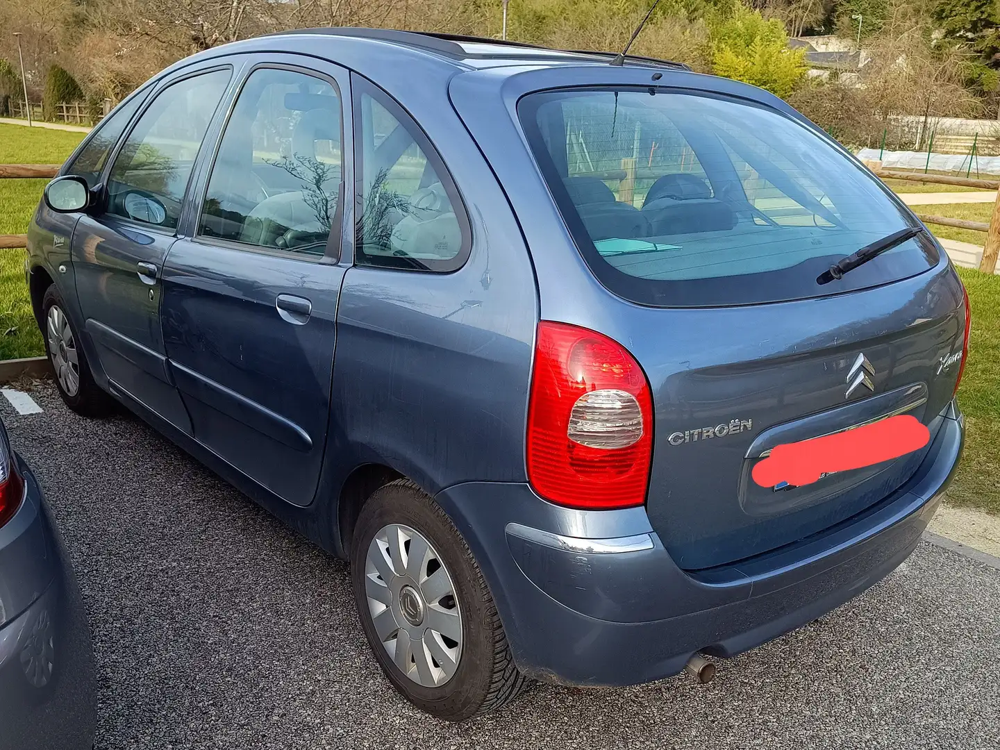 Citroen Xsara Picasso 1.6i 16V 110 Collection Kék - 2