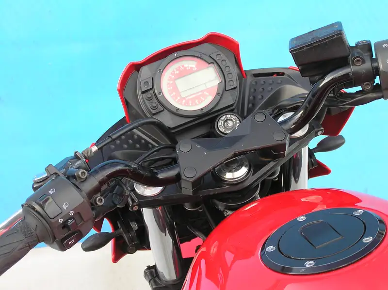 Kawasaki Z 750 - foto 3