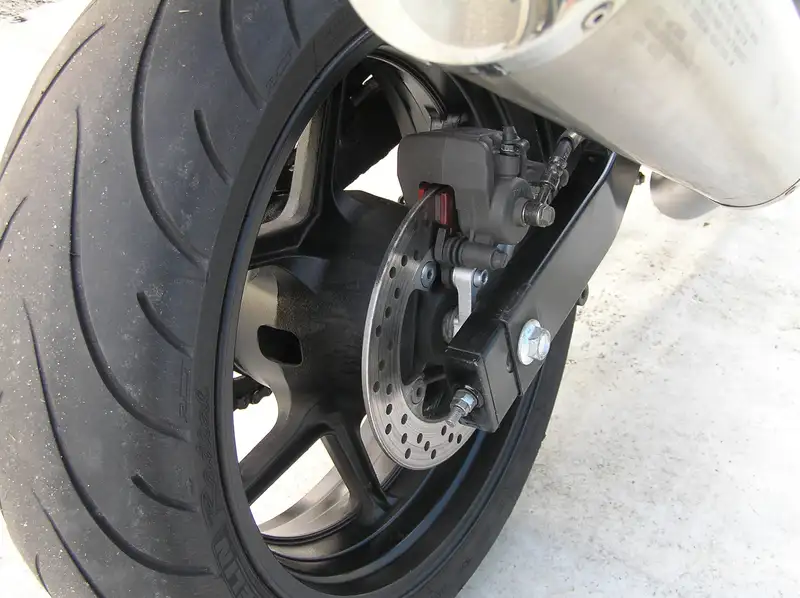 Kawasaki Z 750 - foto 7