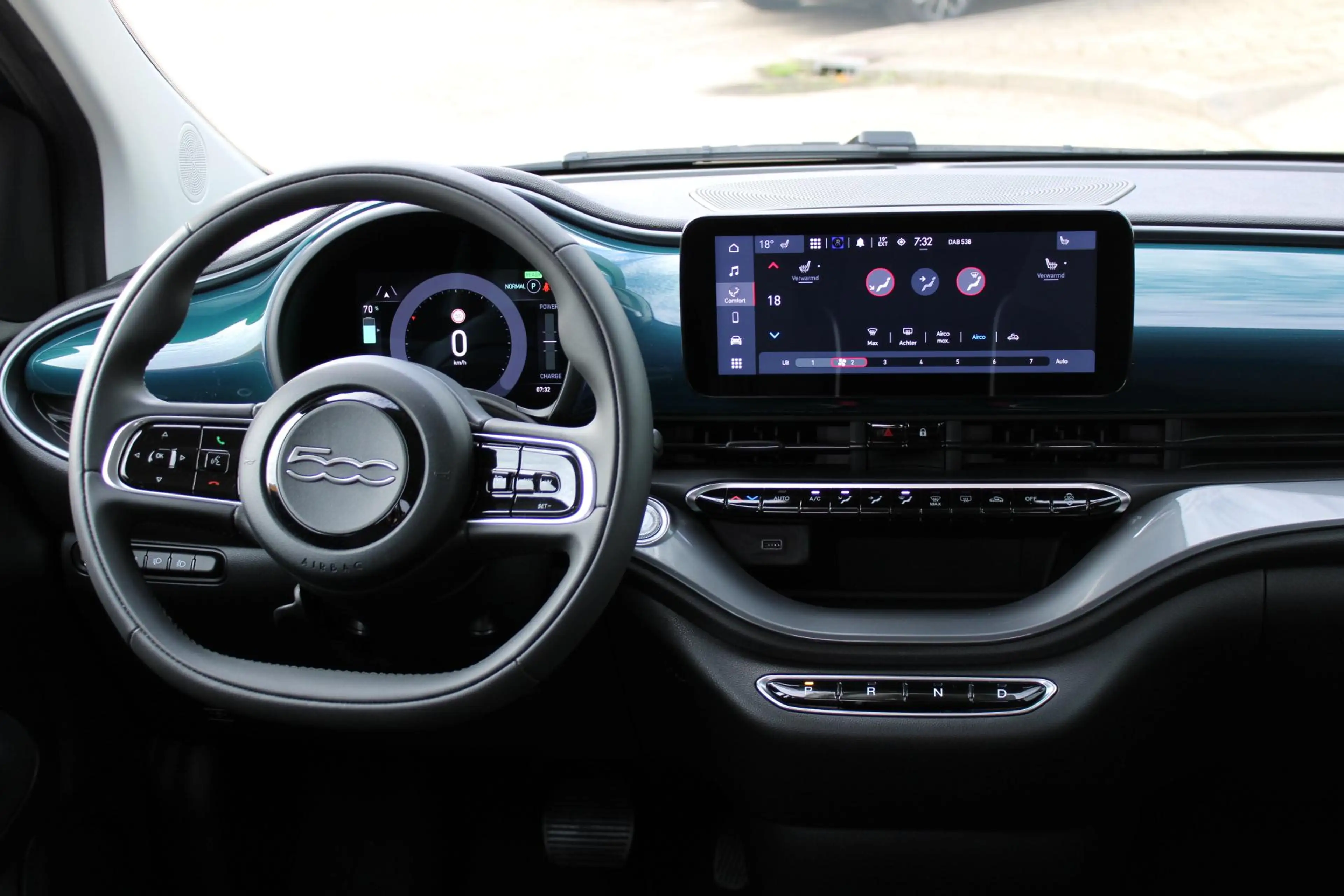 Fiat 500 ICON 42 kWh | SOH 96% | Navigatie via app | Climat — photo 3
