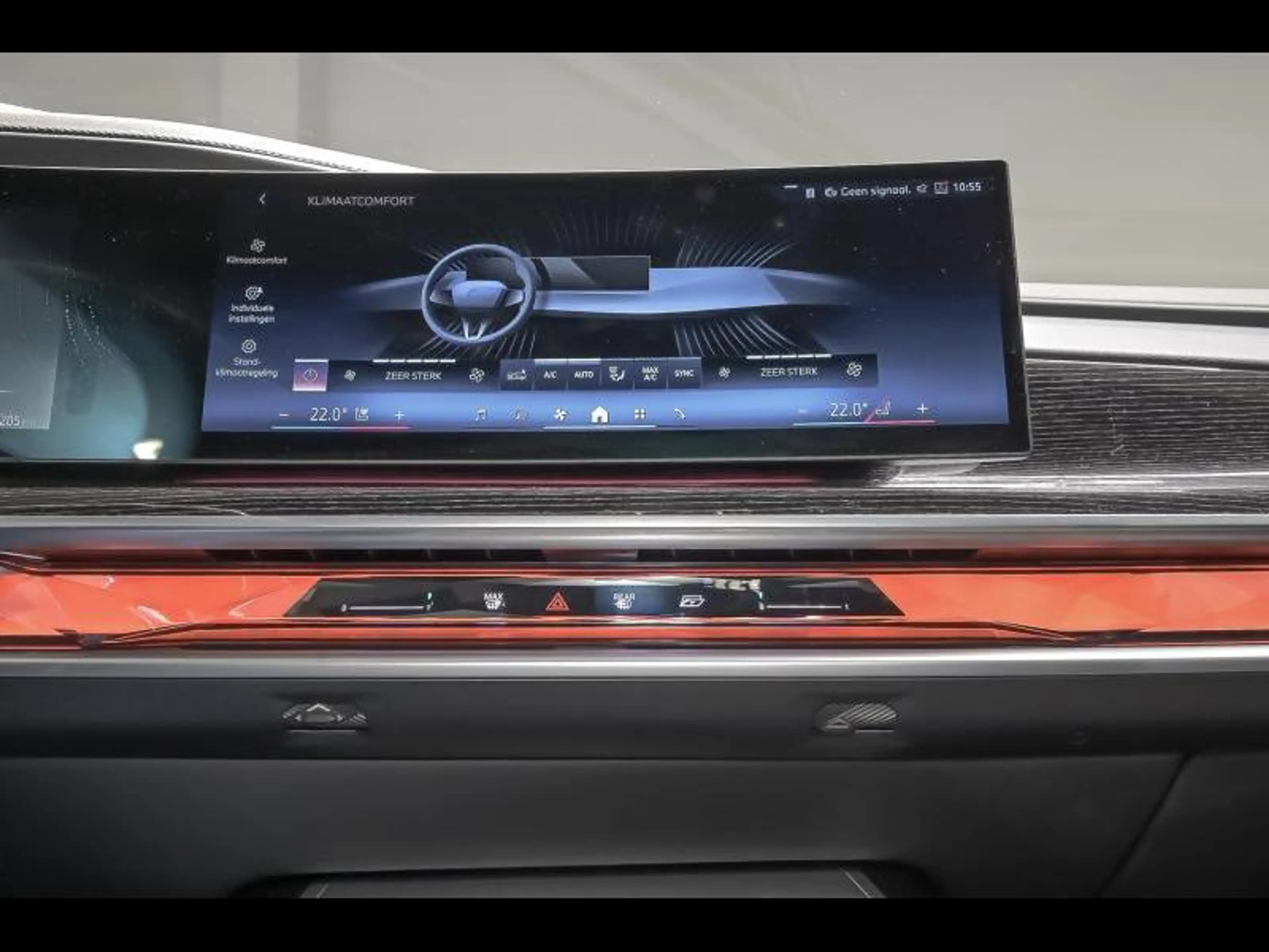 BMW i7 xDrive60 - M Pack — photo 12