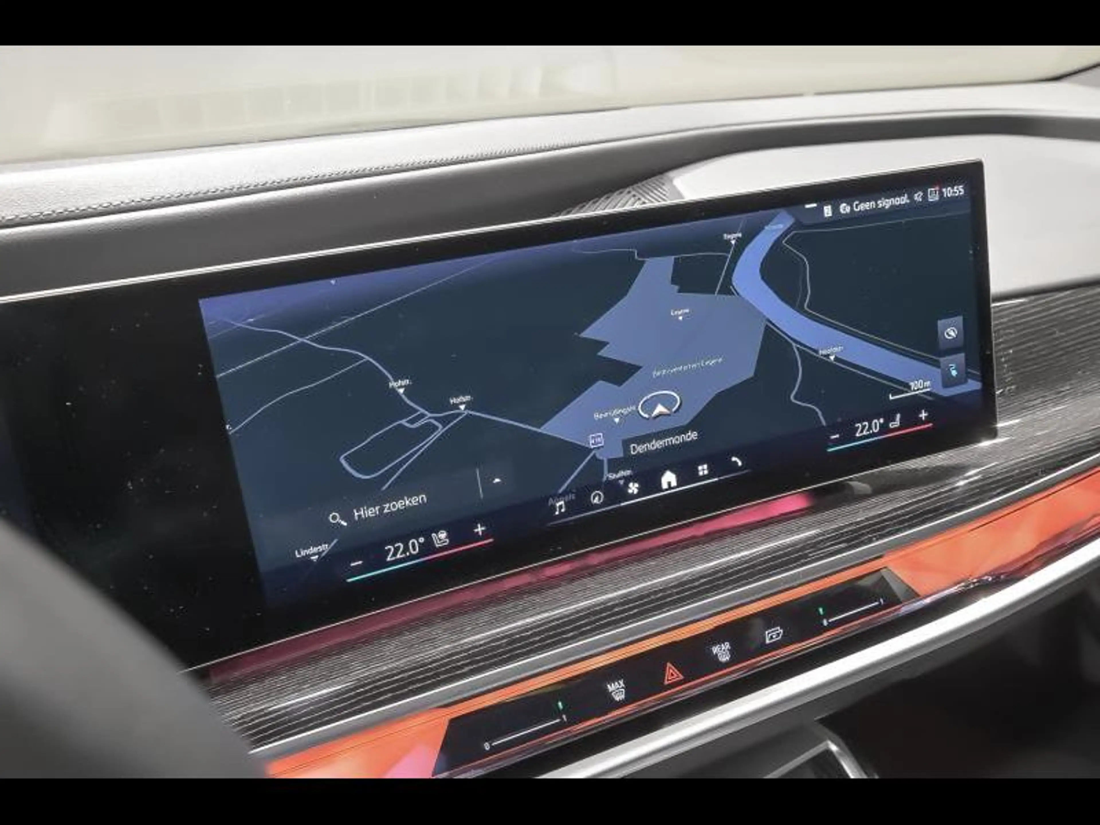 BMW i7 xDrive60 - M Pack — photo 14