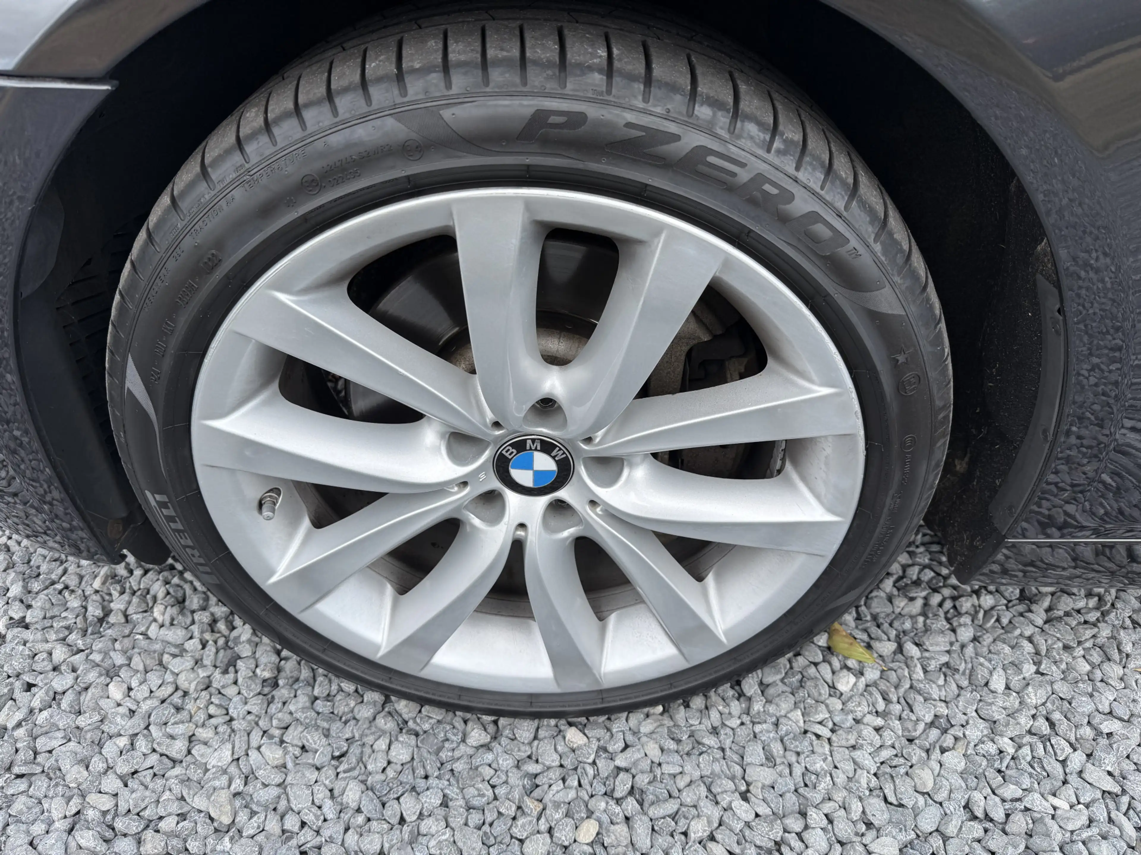 BMW 528 5-serie 528i 6-cilinder Executive Sedan — photo 16