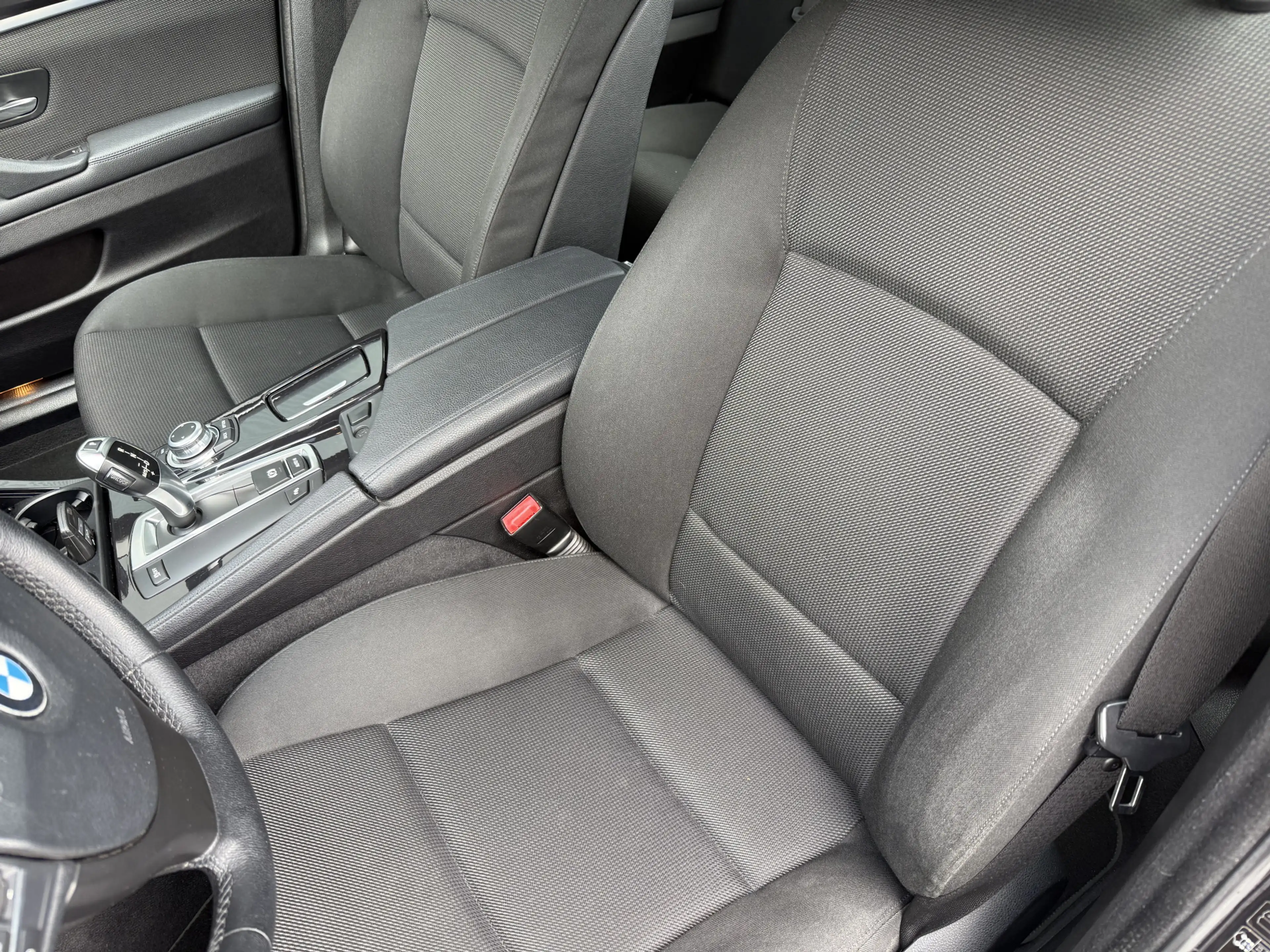 BMW 528 5-serie 528i 6-cilinder Executive Sedan — photo 23