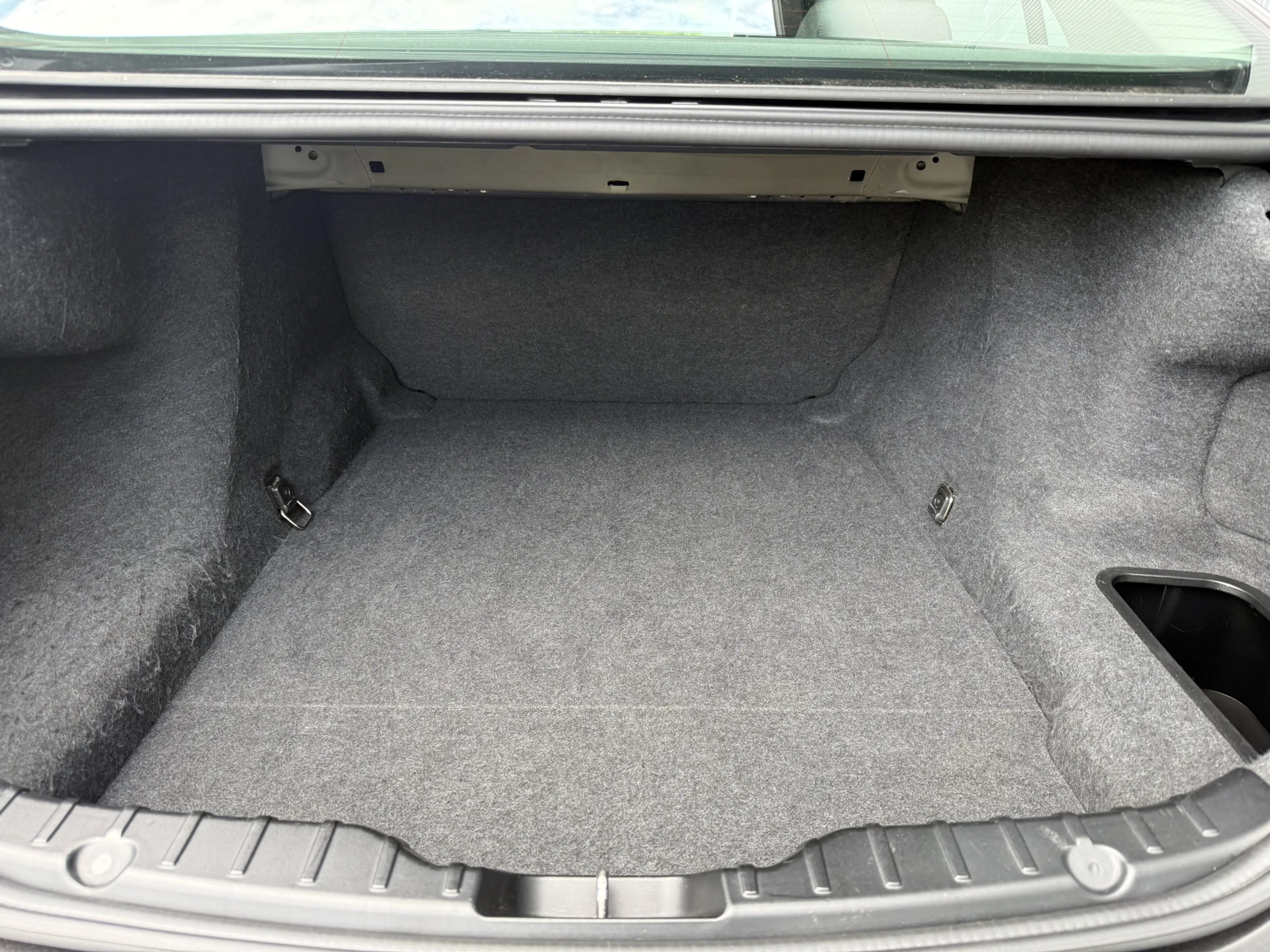 BMW 528 5-serie 528i 6-cilinder Executive Sedan — photo 30