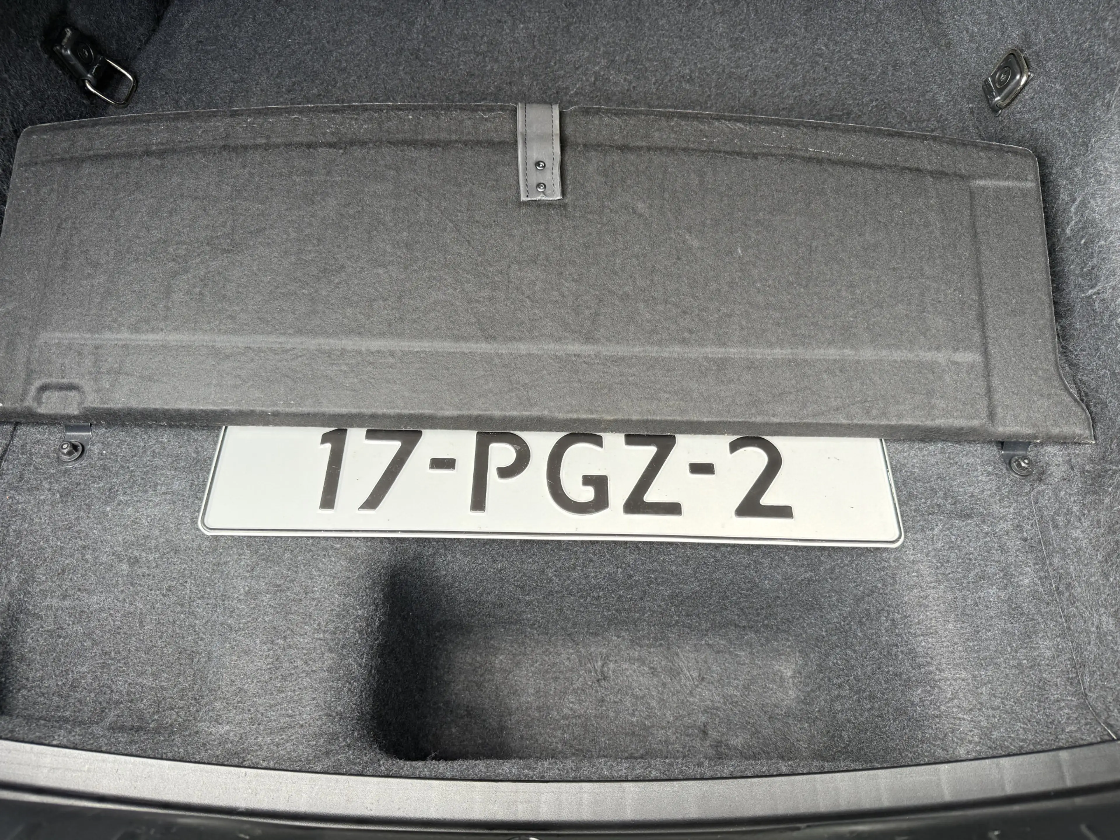 BMW 528 5-serie 528i 6-cilinder Executive Sedan — photo 28