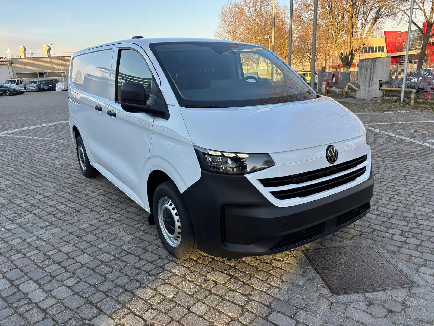 Volkswagen Transporter Van 2.0 TDI 81Kw L1 Bianco - 2