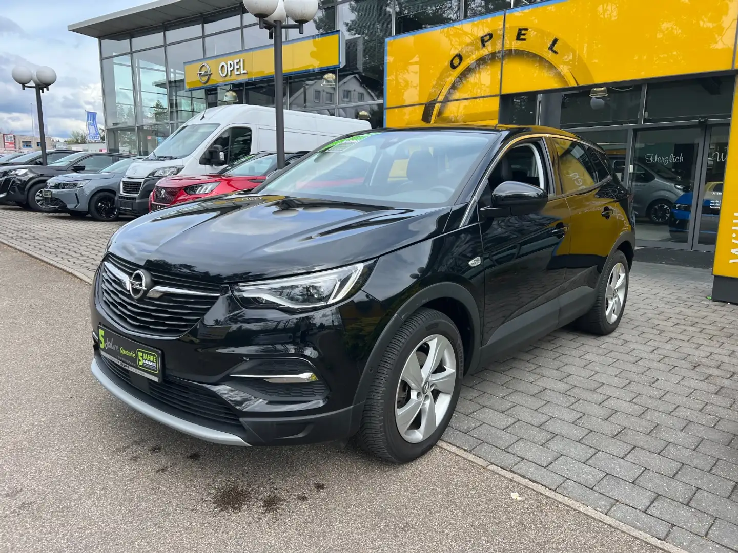 Opel Grandland 1.2 Turbo Winterpaket,Parkpilot,Navi Noir - 1