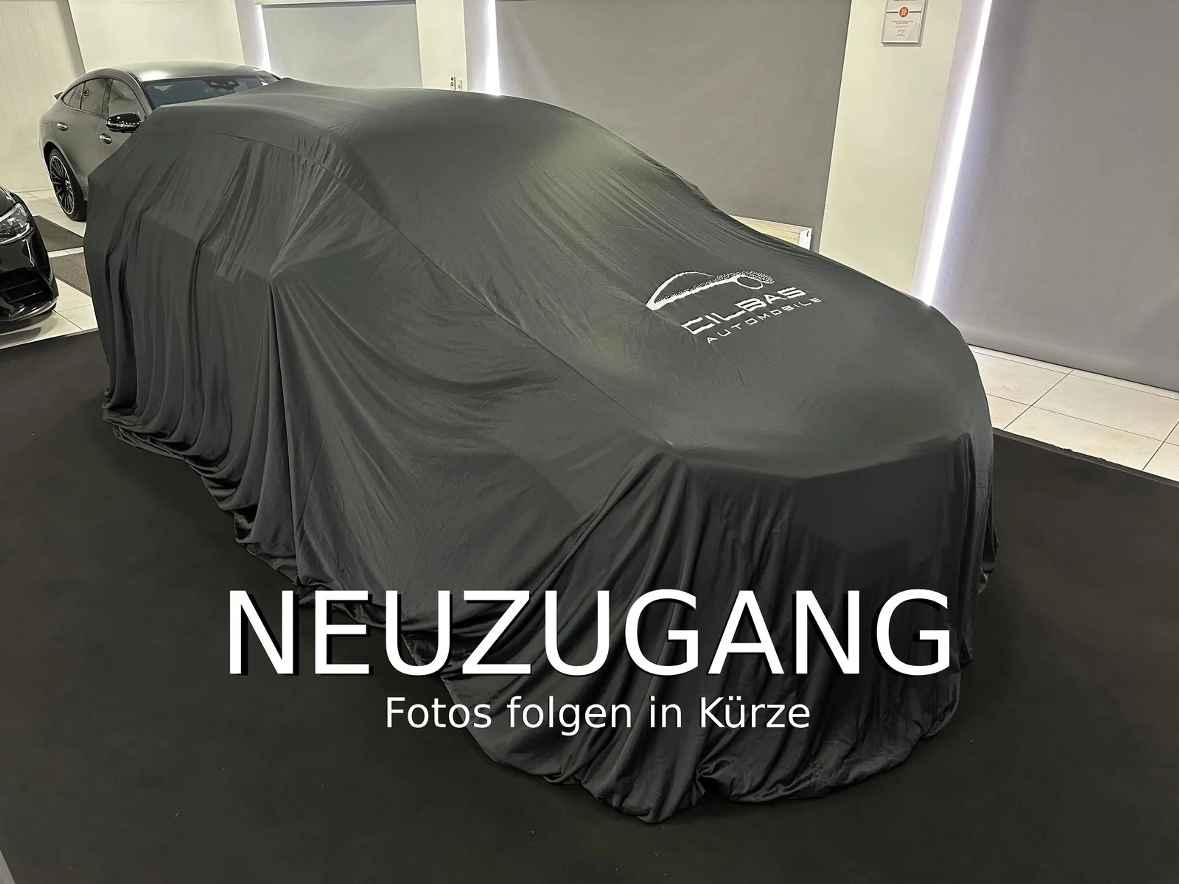 Mercedes-Benz GLA 200 7G AMG-LINE*PANO*AMBI*KAM*WIDE*CARPLAY* — photo 3
