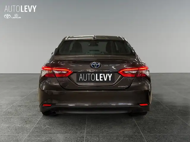 Toyota Camry view 5